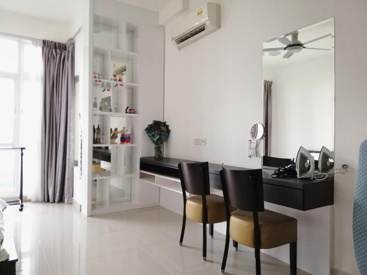 Apartment Delight Twin Galaxy