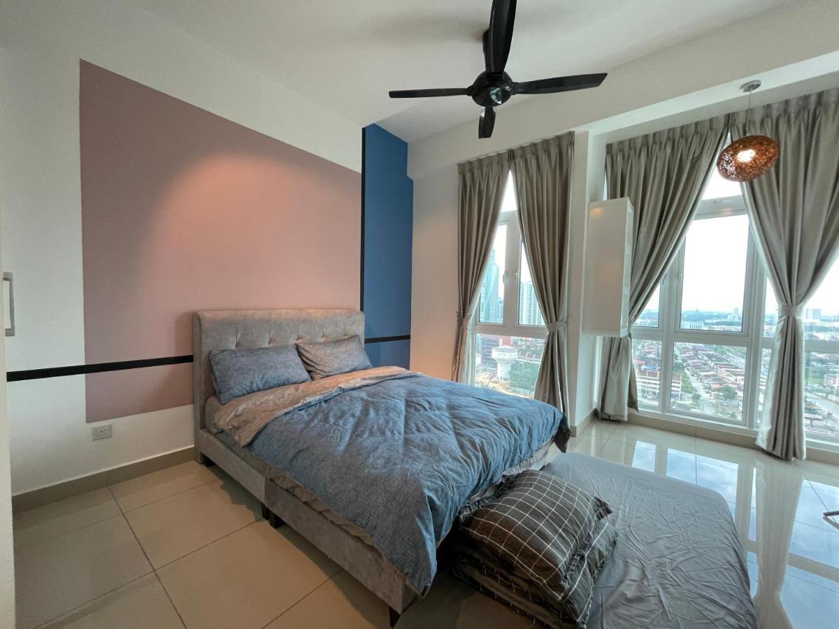 Delight Twin Galaxy Apartment *