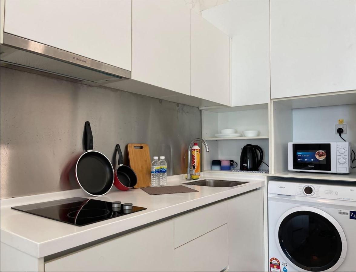 Delight Twin Galaxy Apartment