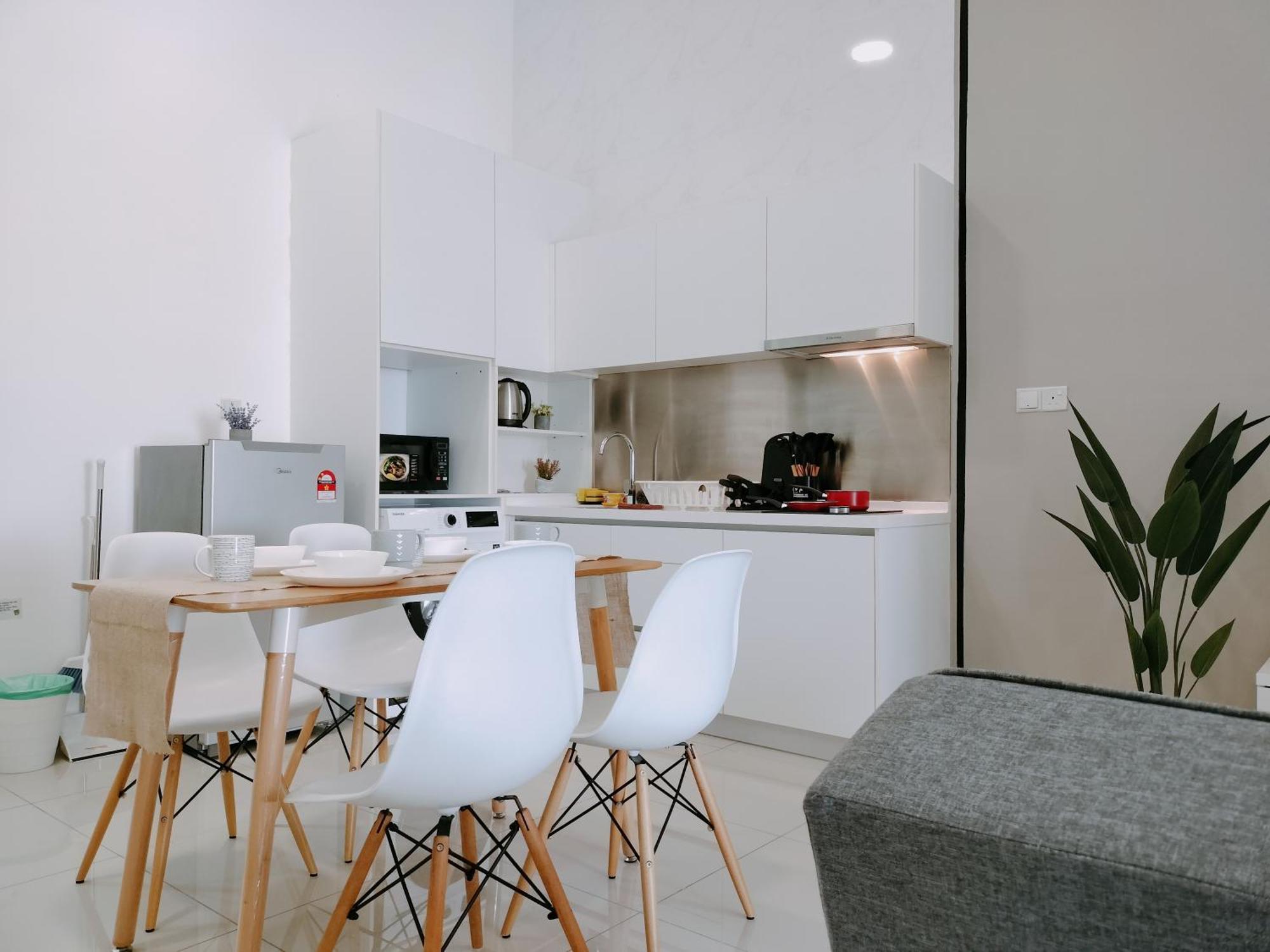Delight Twin Galaxy Apartment
